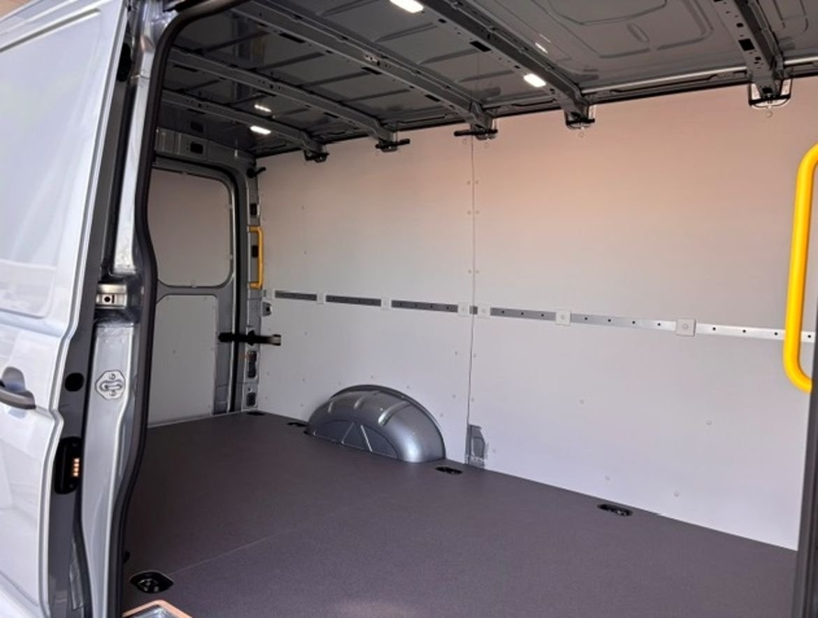 Volkswagen Crafter 177hk 4MOTION 2026, bild 6/8