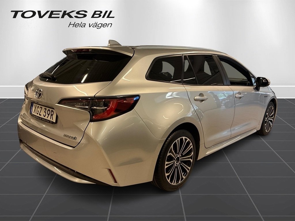Toyota Corolla 2019, bild 2/17