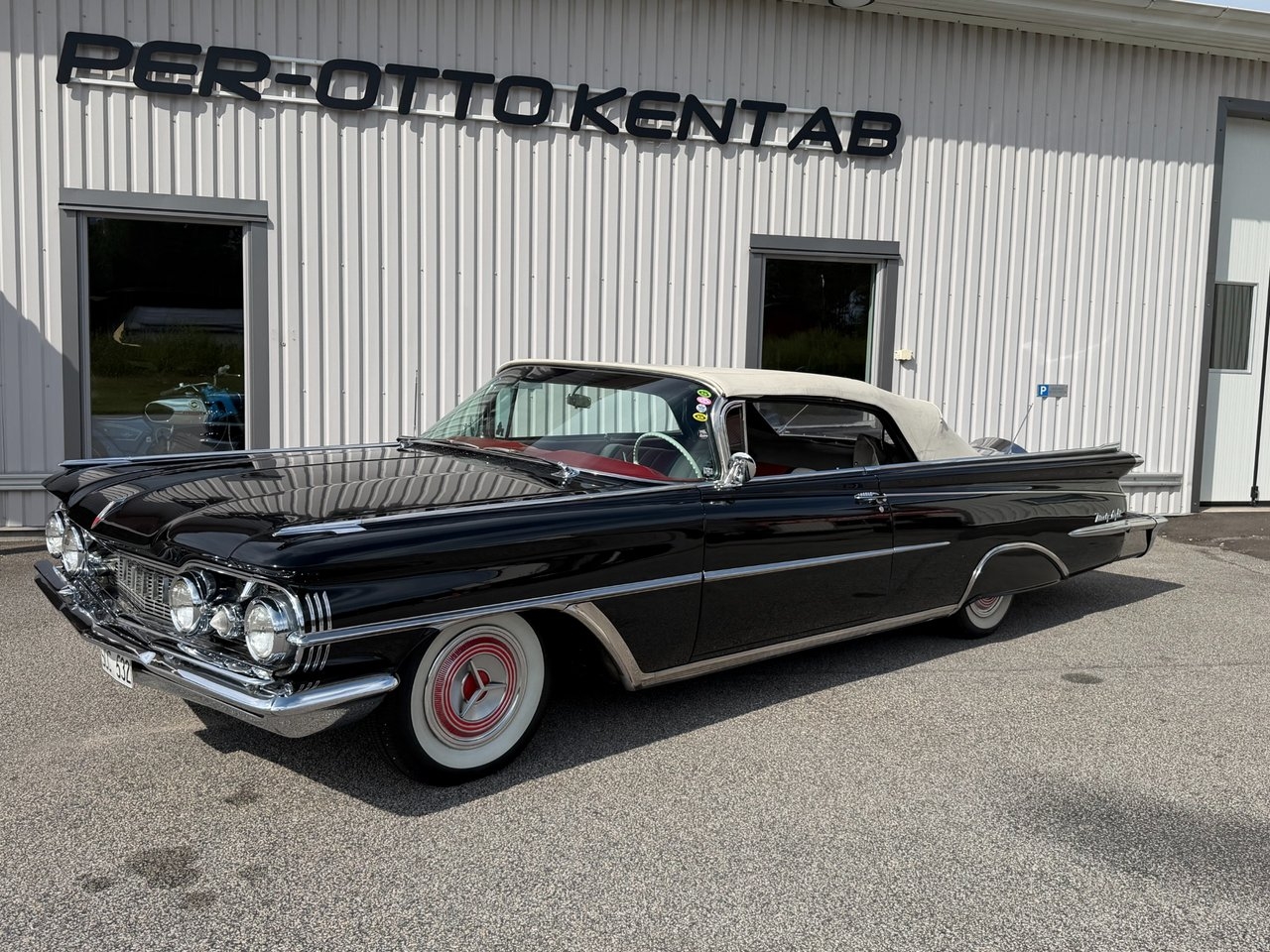 Oldsmobile Ninety-Eight 1959, bild 2/10