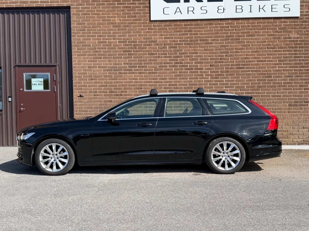 Volvo V90 2020, kuva 2/10