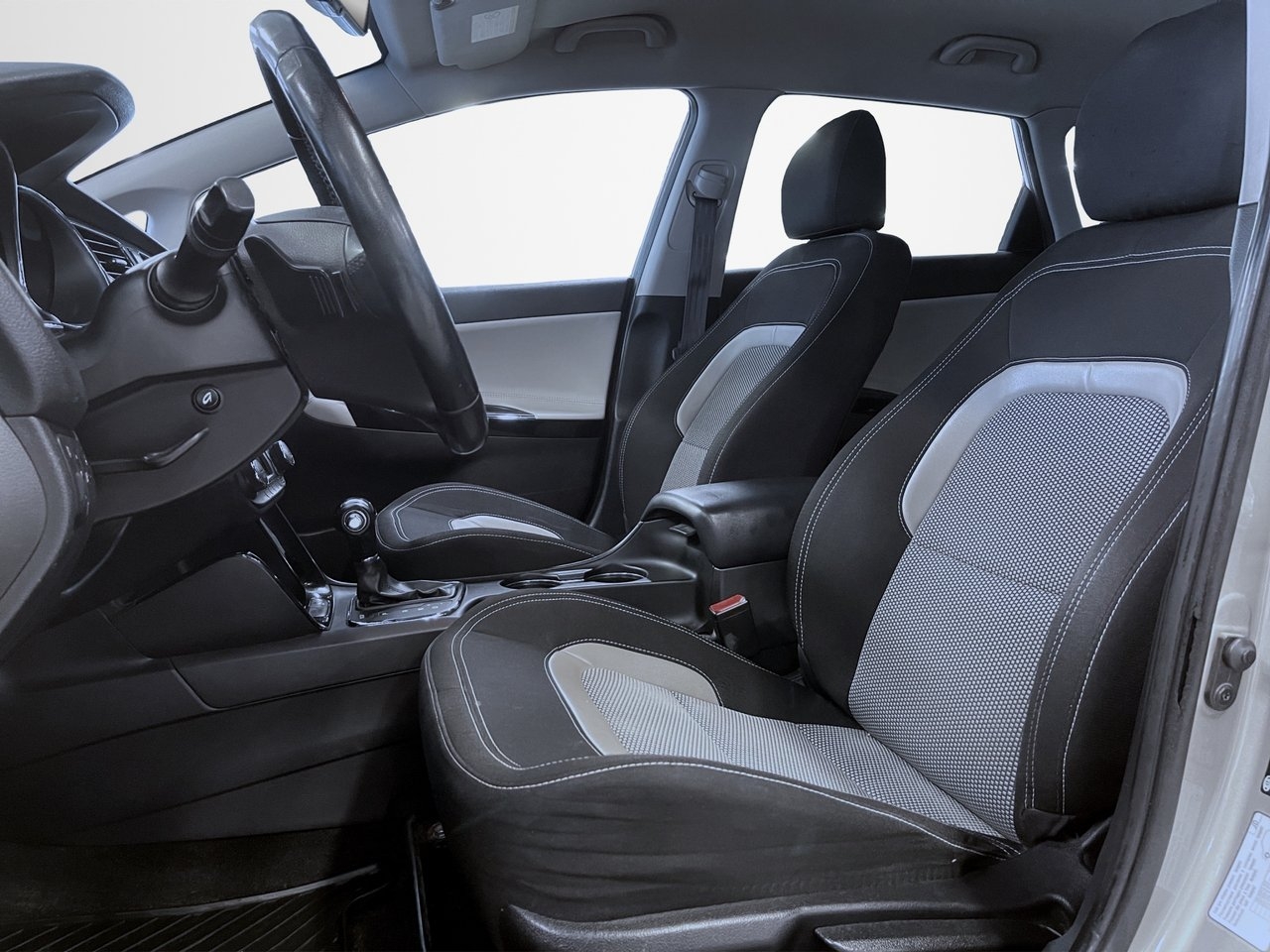 Kia Ceed 2013, bild 6/10