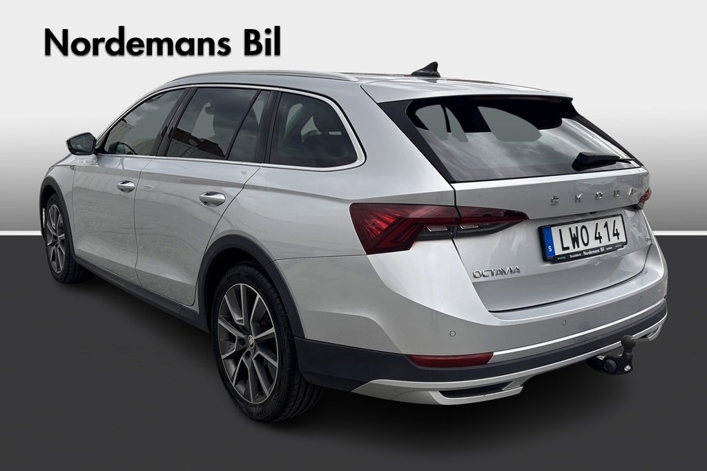 Skoda Octavia 2023, bild 3/7