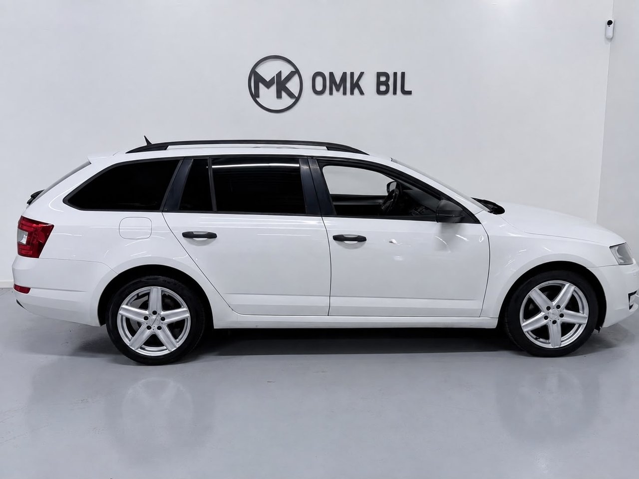 Skoda Octavia 2016, bild 4/10