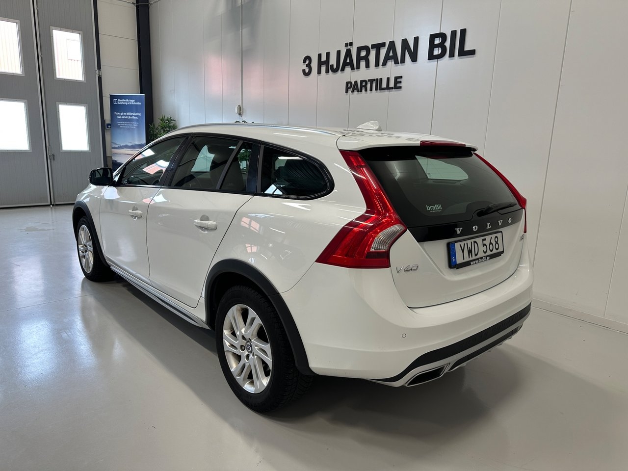 Volvo V60 Cross Country D3 Classic Plus 2018, kuva 3/10