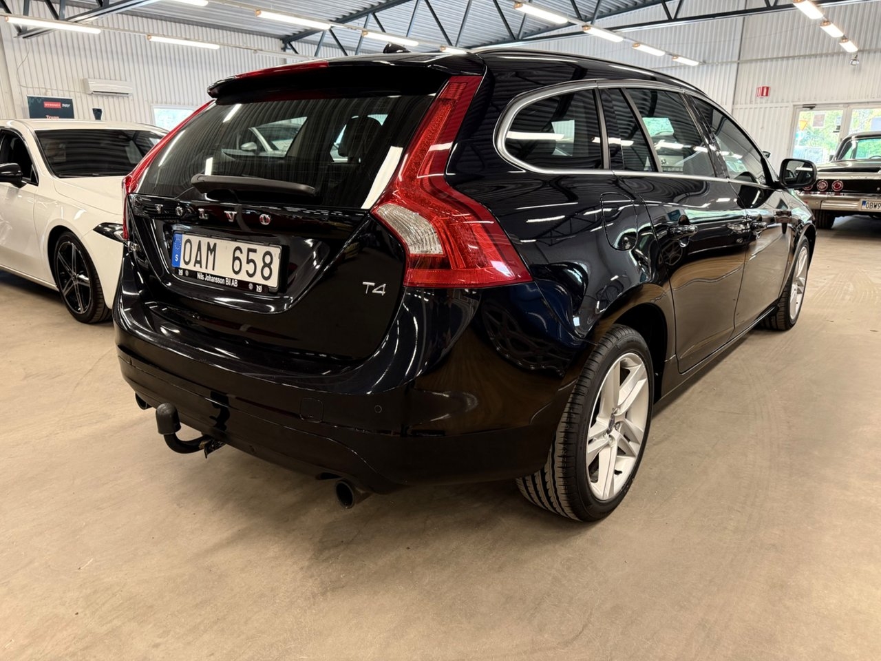 Volvo V60 T4 Momentum Euro 5 2014, bild 4/9