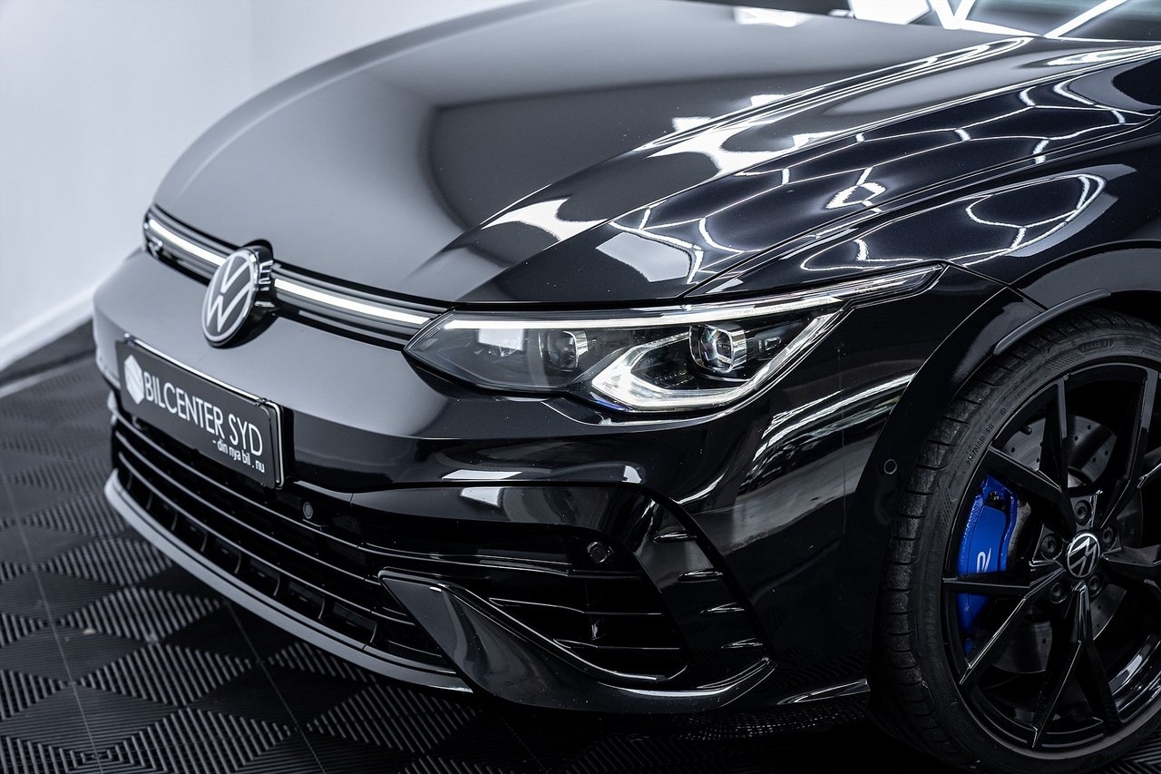 Volkswagen Golf R 2.0 TSI 2023, kuva 2/10