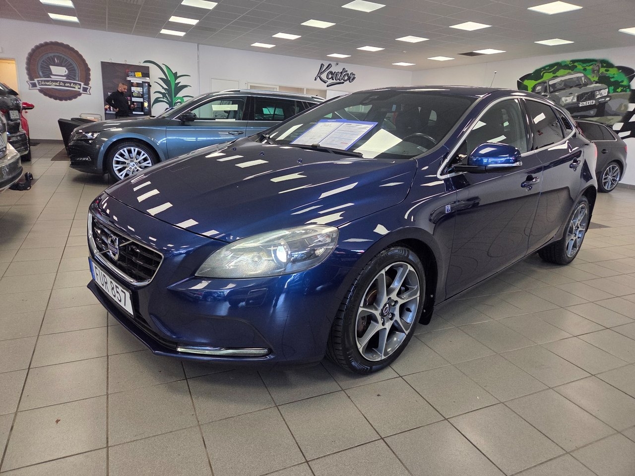 Volvo V40
