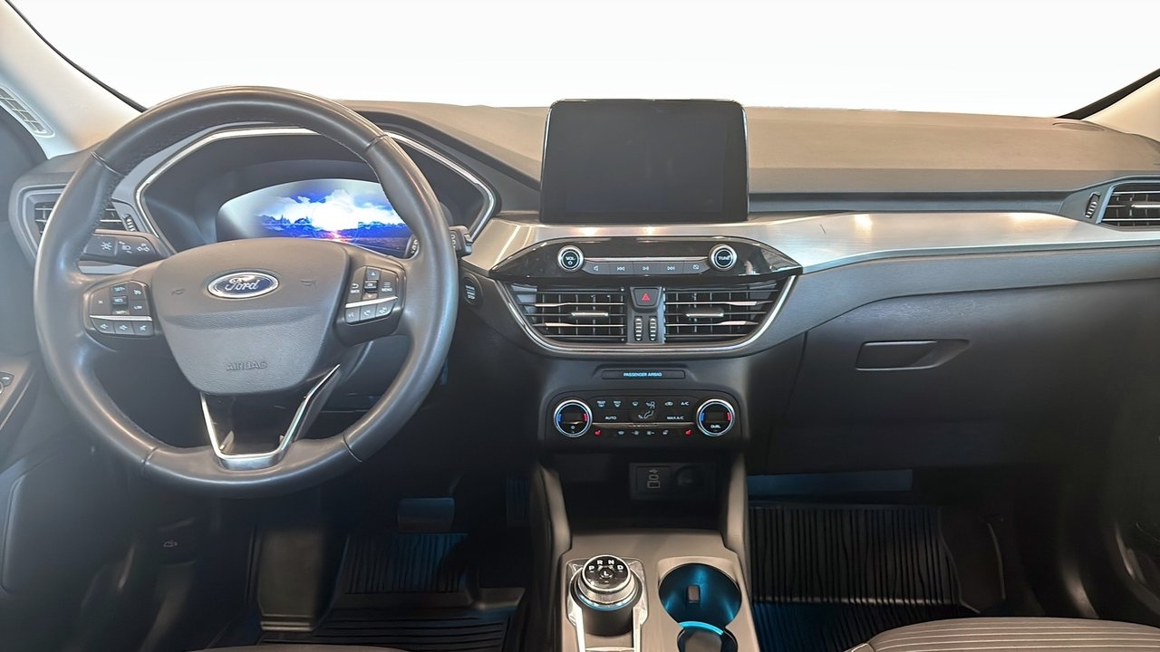 Ford Kuga Plug-In Hybrid 225Hk 2022, bild 4/10