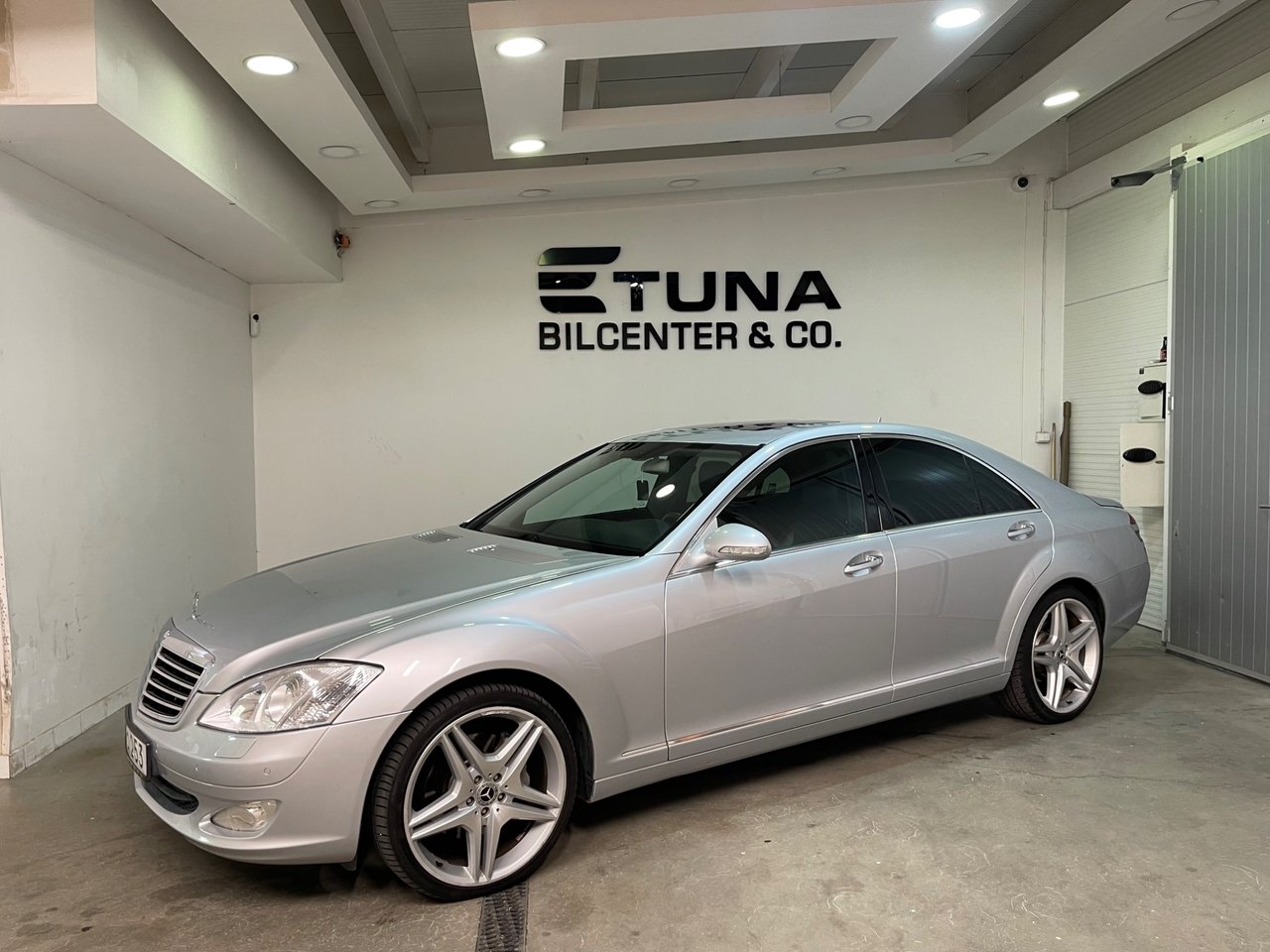 Mercedes-Benz S