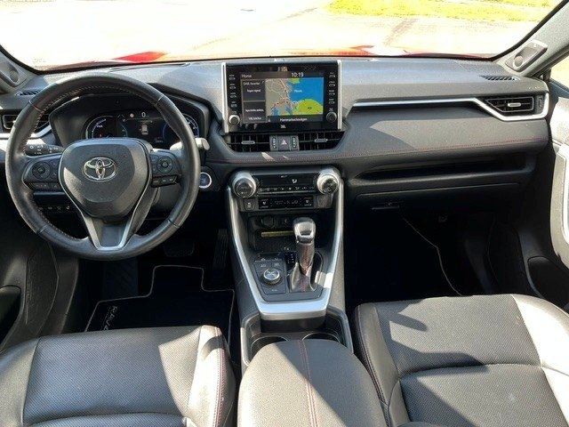 Toyota RAV4 Plug-In 2020, photo 4/7