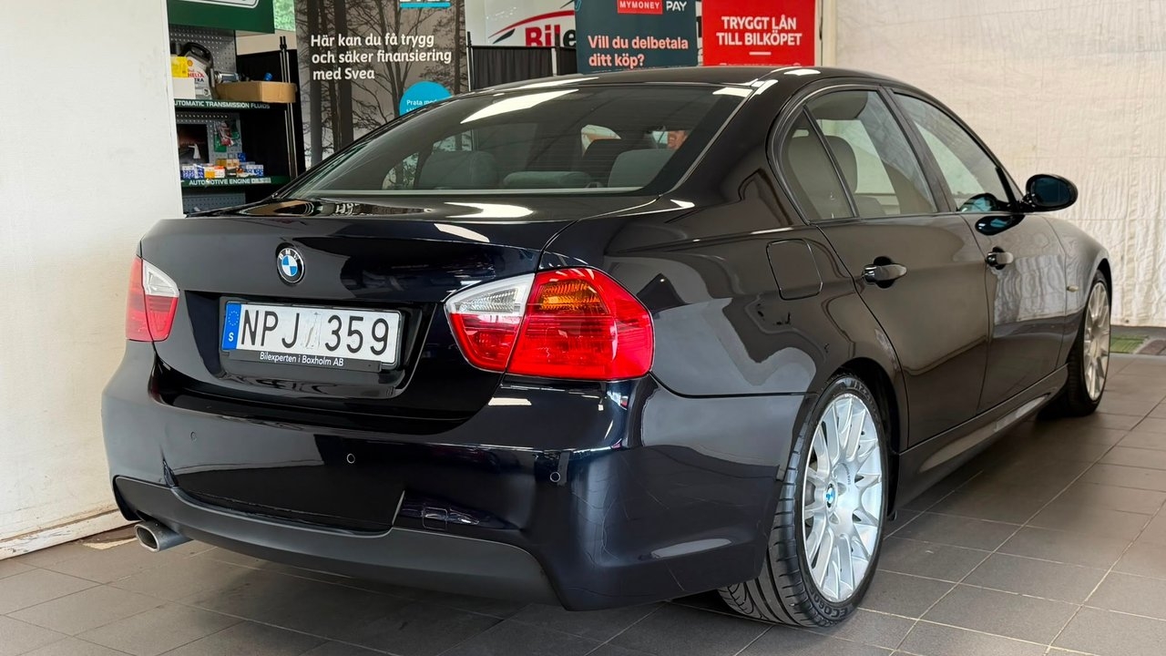 BMW 320 2008, photo 5/10