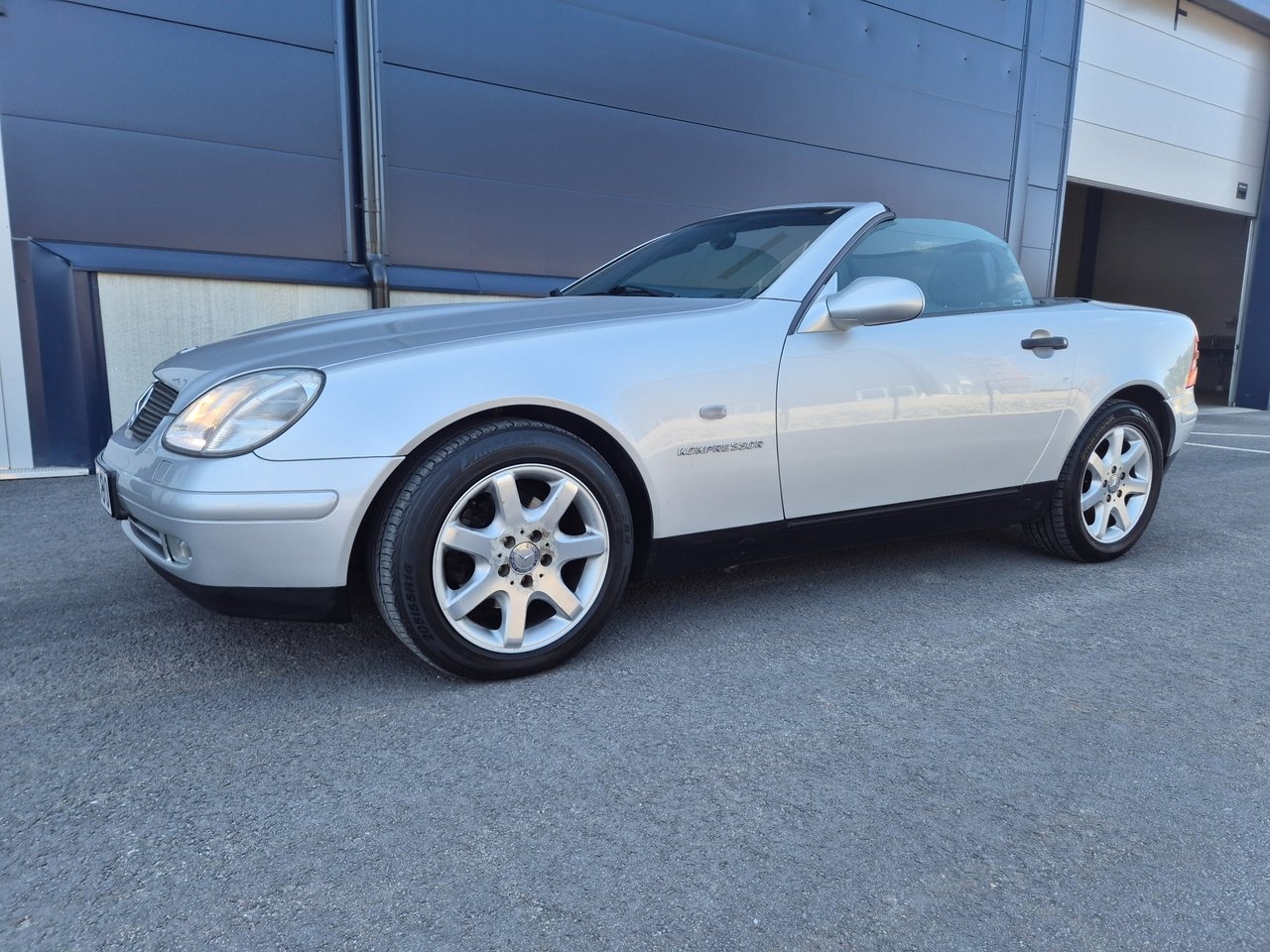 Mercedes-Benz SLK 1998, photo 5/7