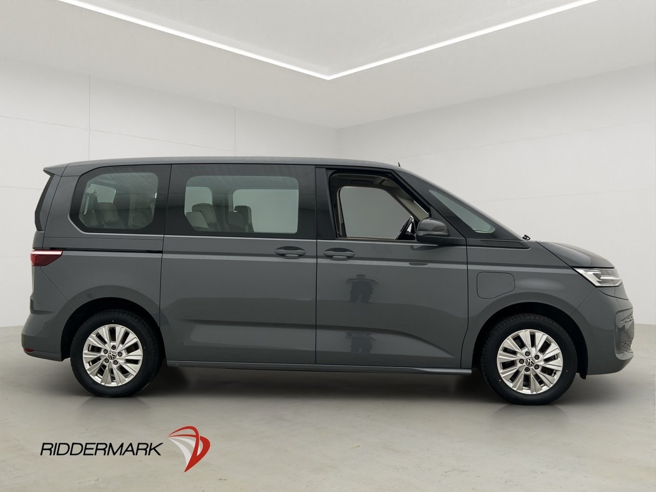 Volkswagen Multivan Cockpit Värmare Pano 2023, bild 2/36