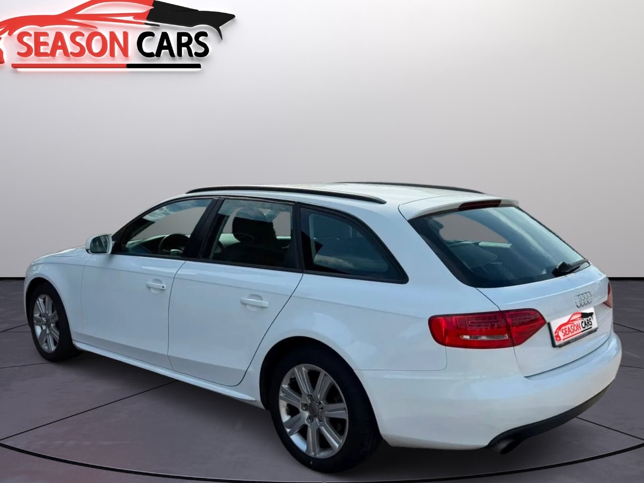 Audi A4 2011, bild 2/10