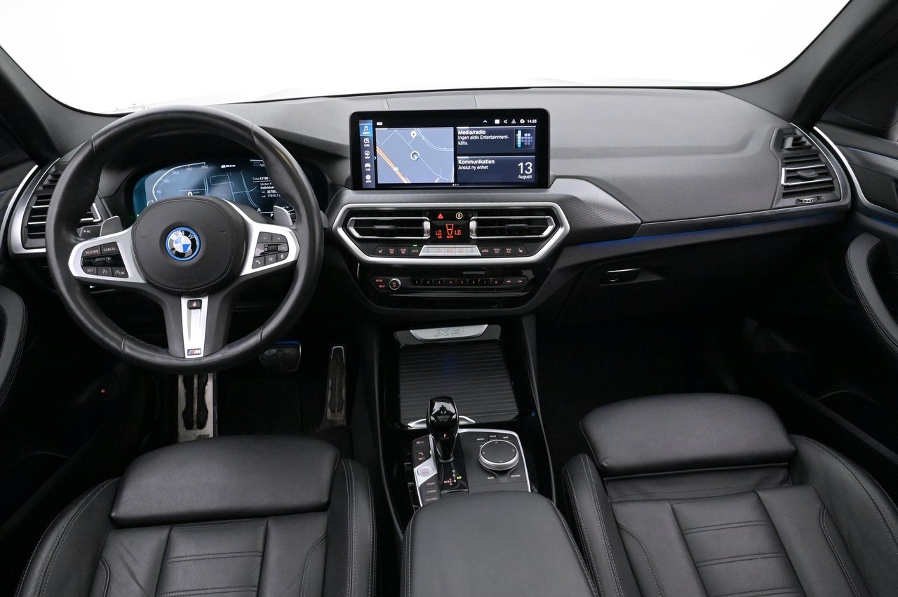 BMW X3 xDrive30e M Sport Drag 2022, photo 6/10