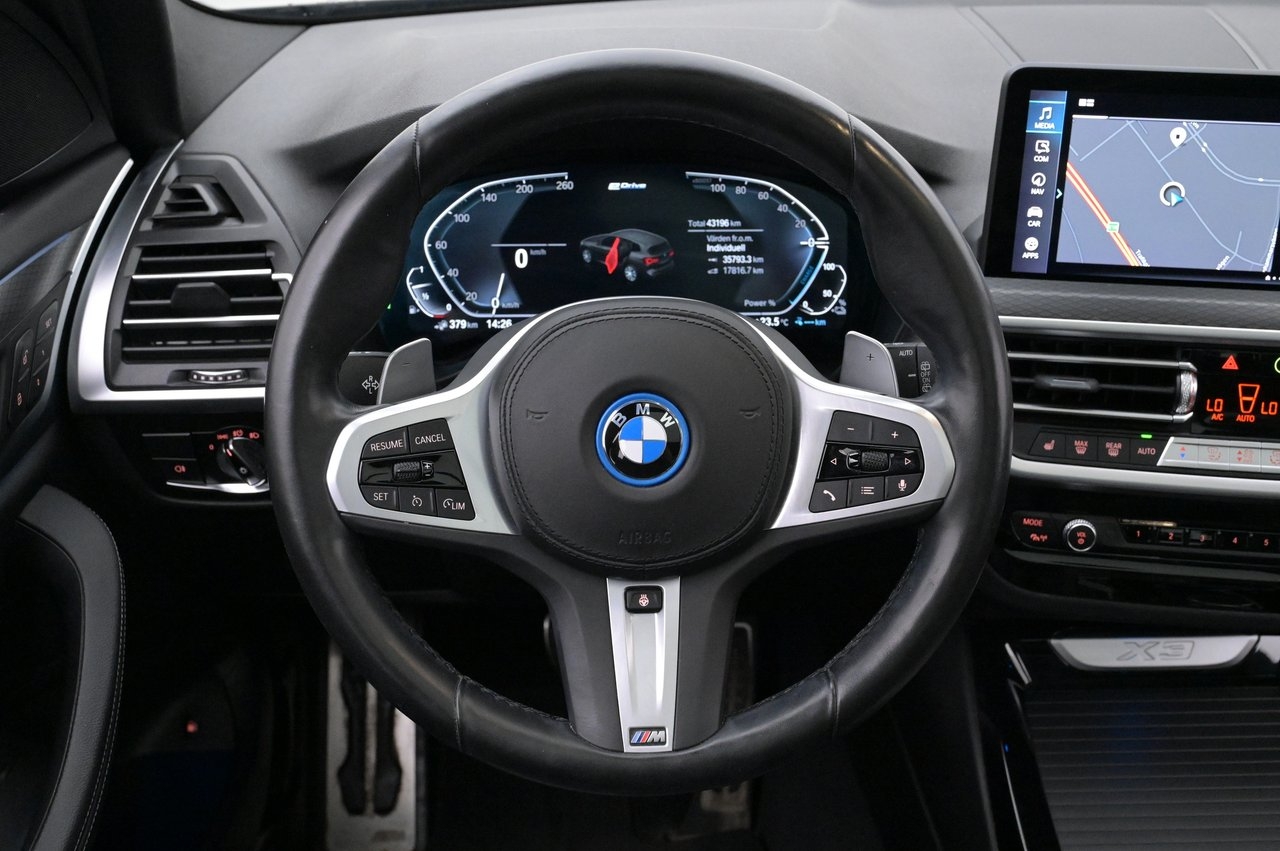 BMW X3 xDrive30e M Sport Drag 2022, photo 7/10