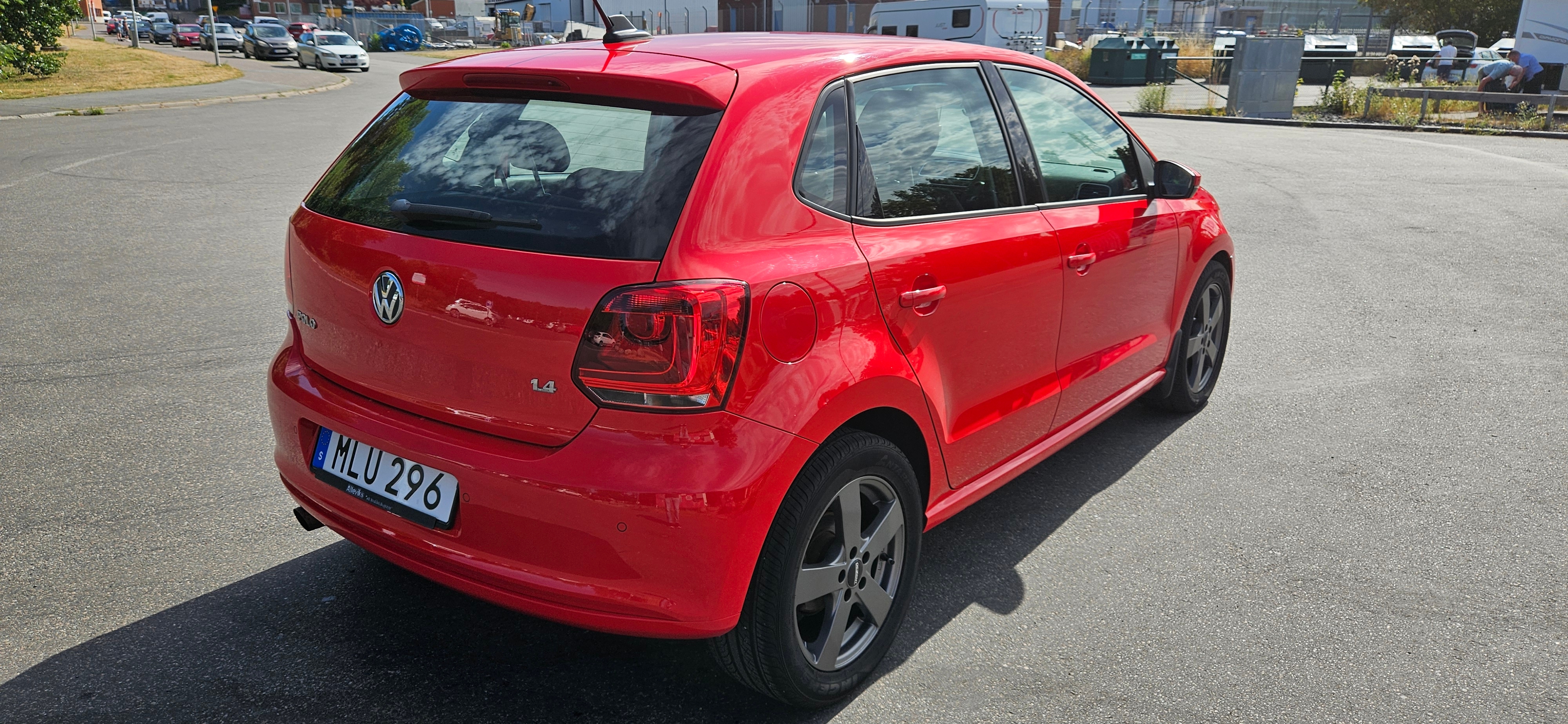 Volkswagen Polo 5-dörrar 1.4 MPI Manuell 2014, bild 5/10