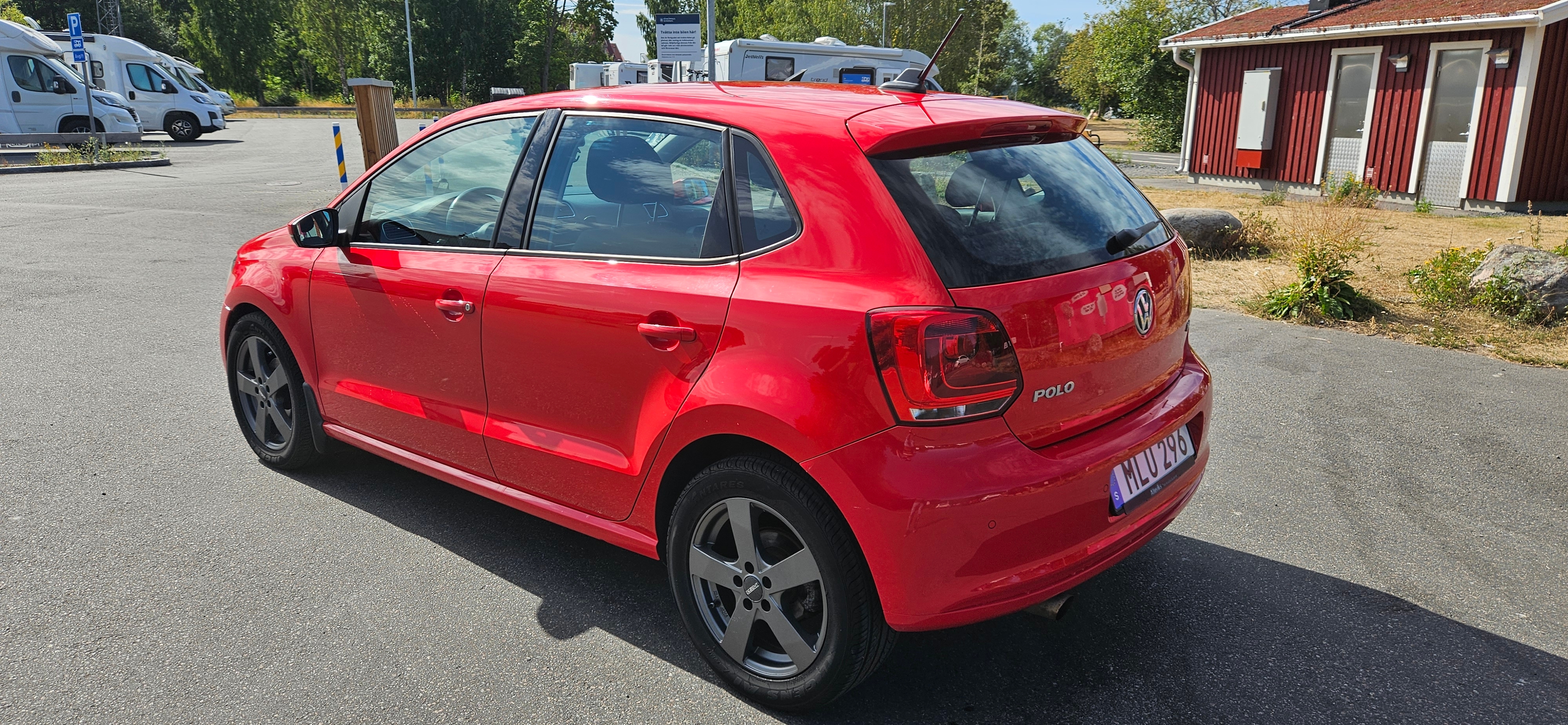 Volkswagen Polo 5-dörrar 1.4 MPI Manuell 2014, bild 4/10