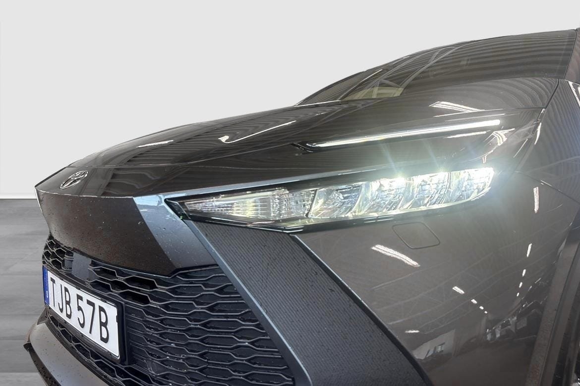 Toyota C-HR 2,0 Style 2025, photo 3/15