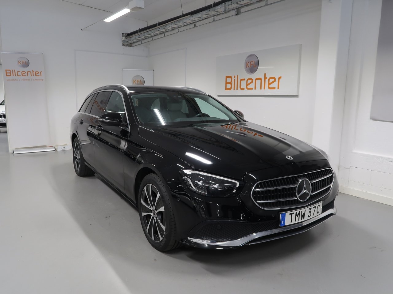 Mercedes-Benz E 300 T de 4M V-Däck ingår 2022, bild 3/10