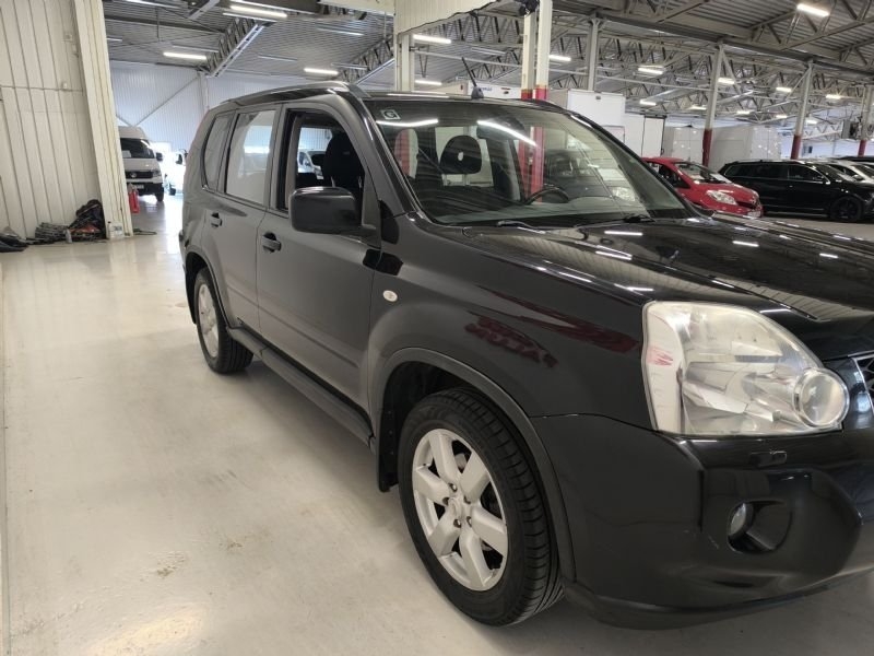 Nissan X-Trail 2.0 SE Automat 4x4 2009, bild 3/10
