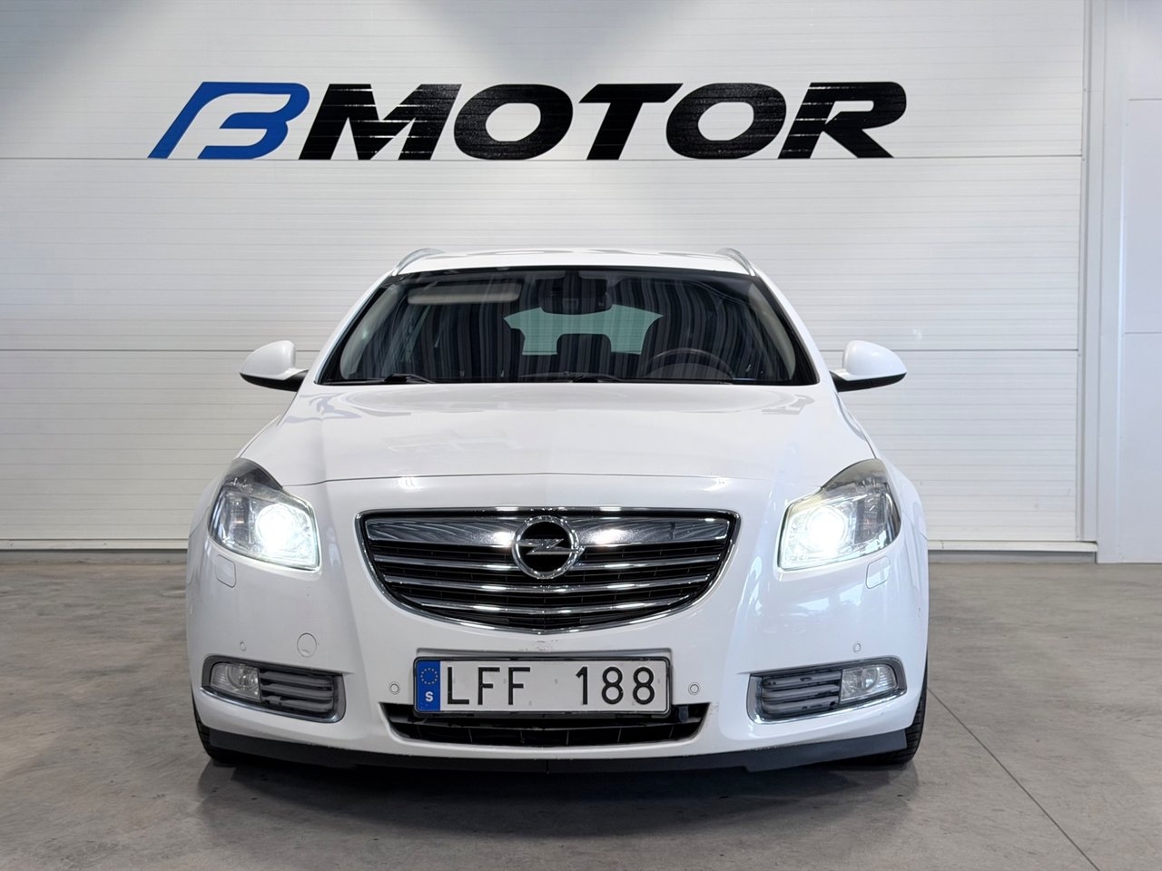 Opel Insignia 2011, bild 2/10