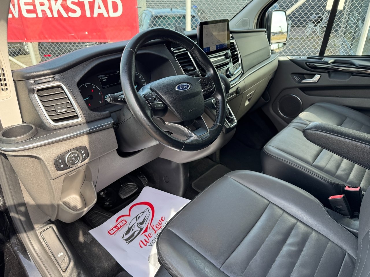 Ford Tourneo Custom 2022, photo 7/10