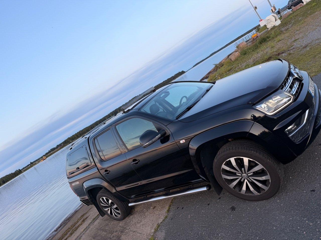 Volkswagen Amarok 2018, bild 2/10
