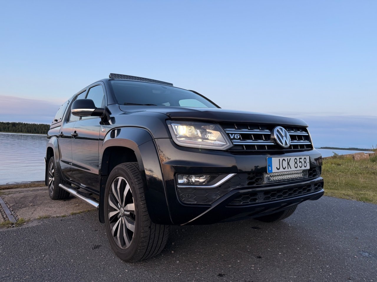 Volkswagen Amarok 2018, bild 4/10