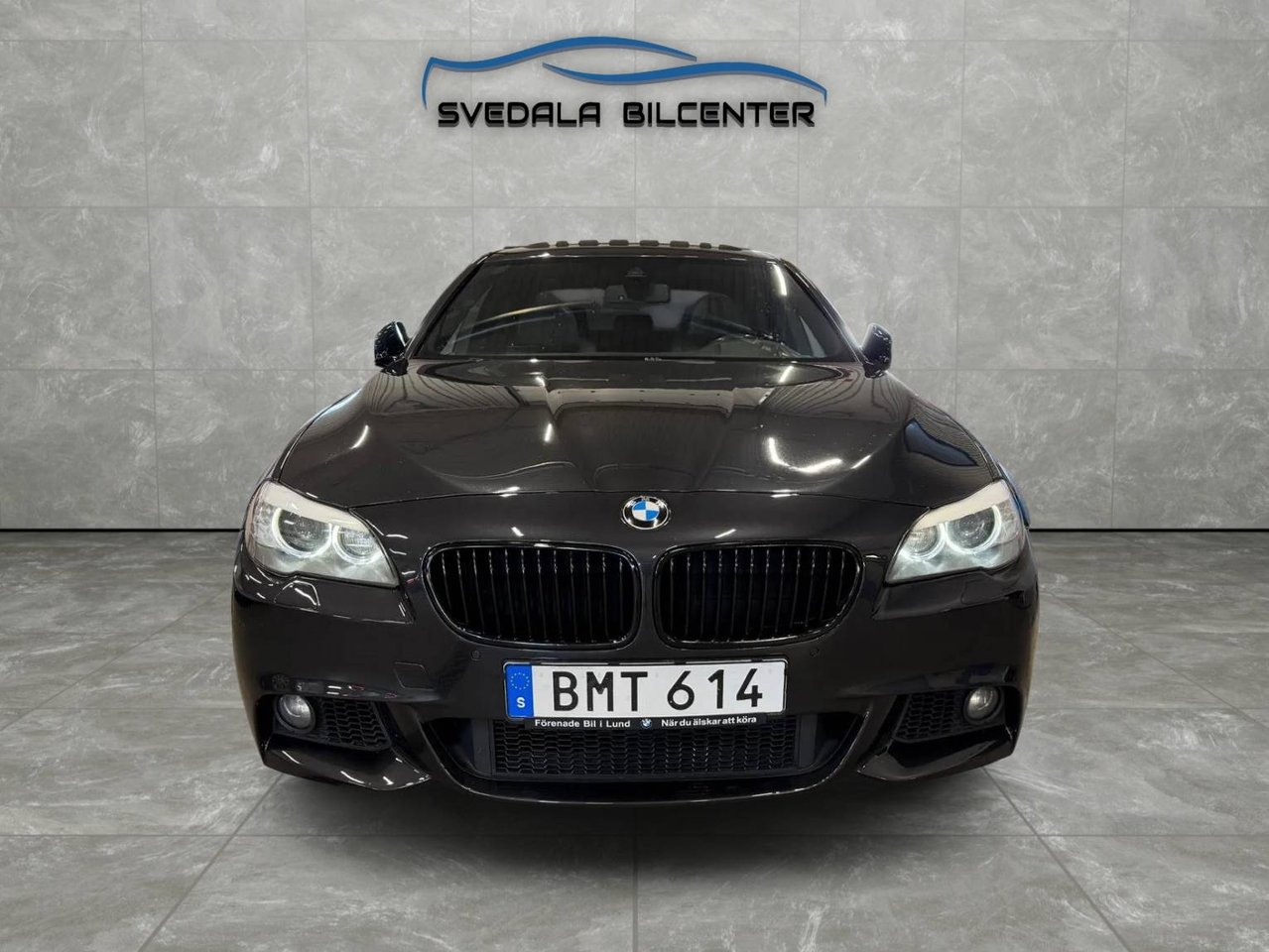 BMW 530 2012, bild 2/10