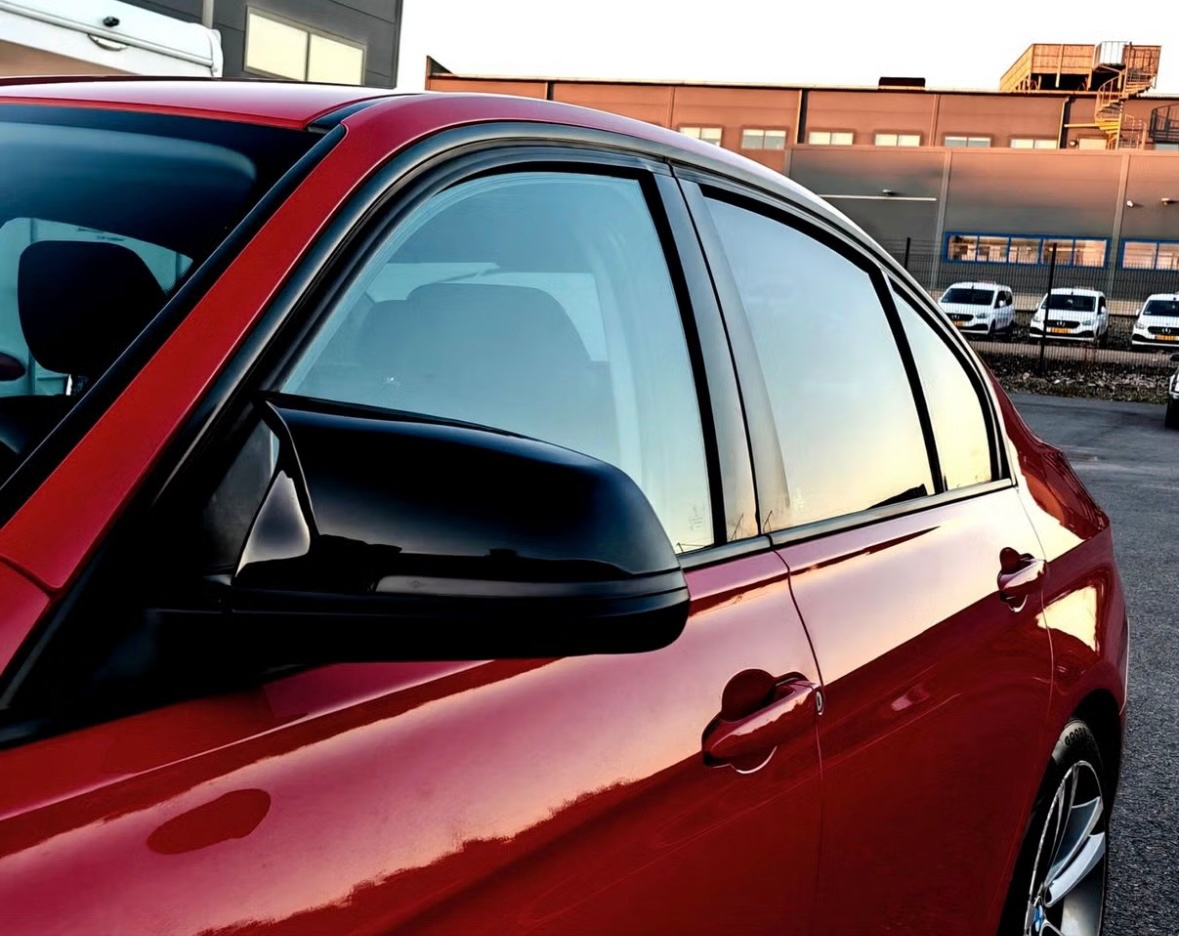 BMW 328 i Sedan Manuell Sportline 2012, kuva 5/10