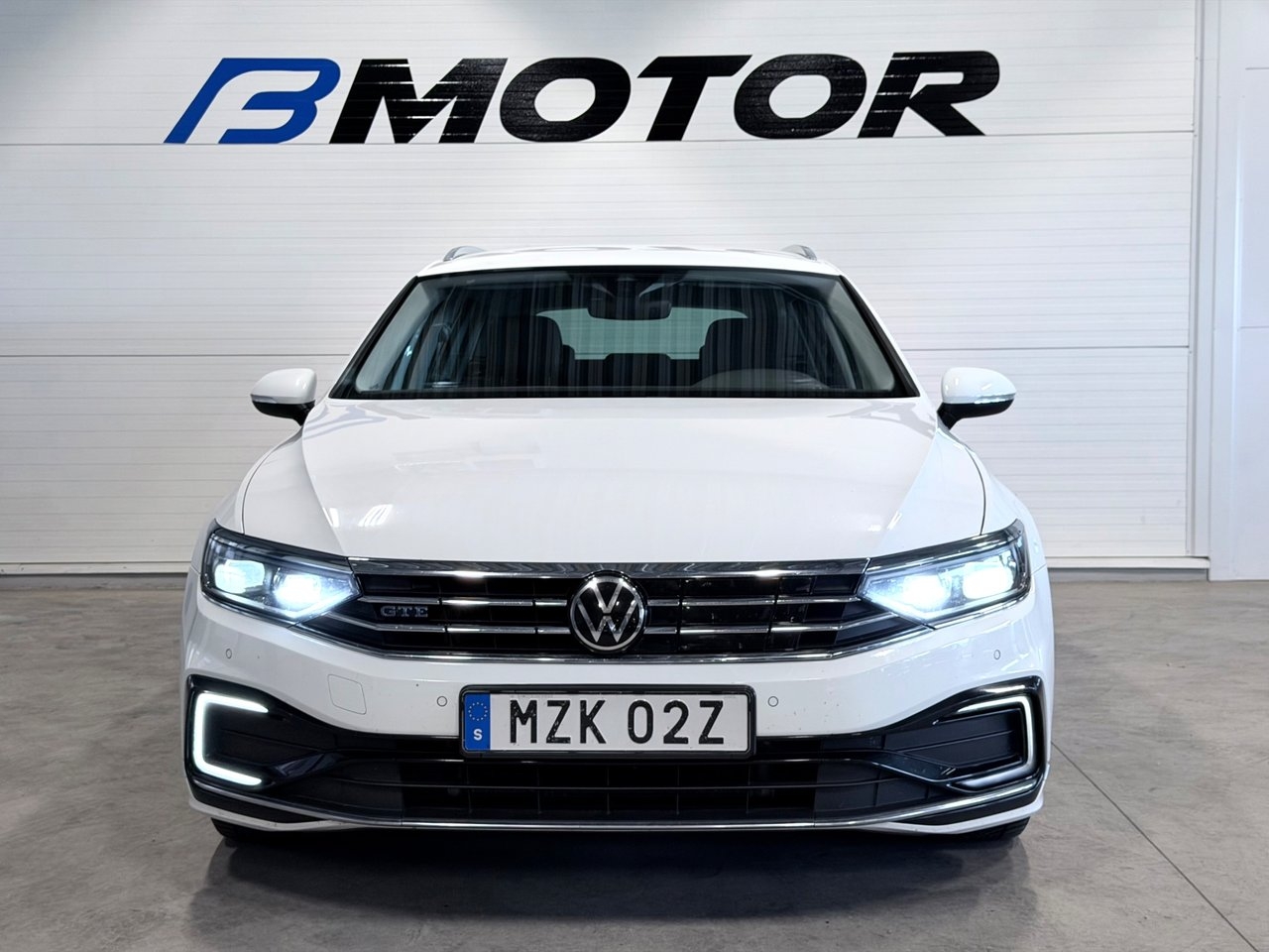 Volkswagen Passat 2021, bild 2/10