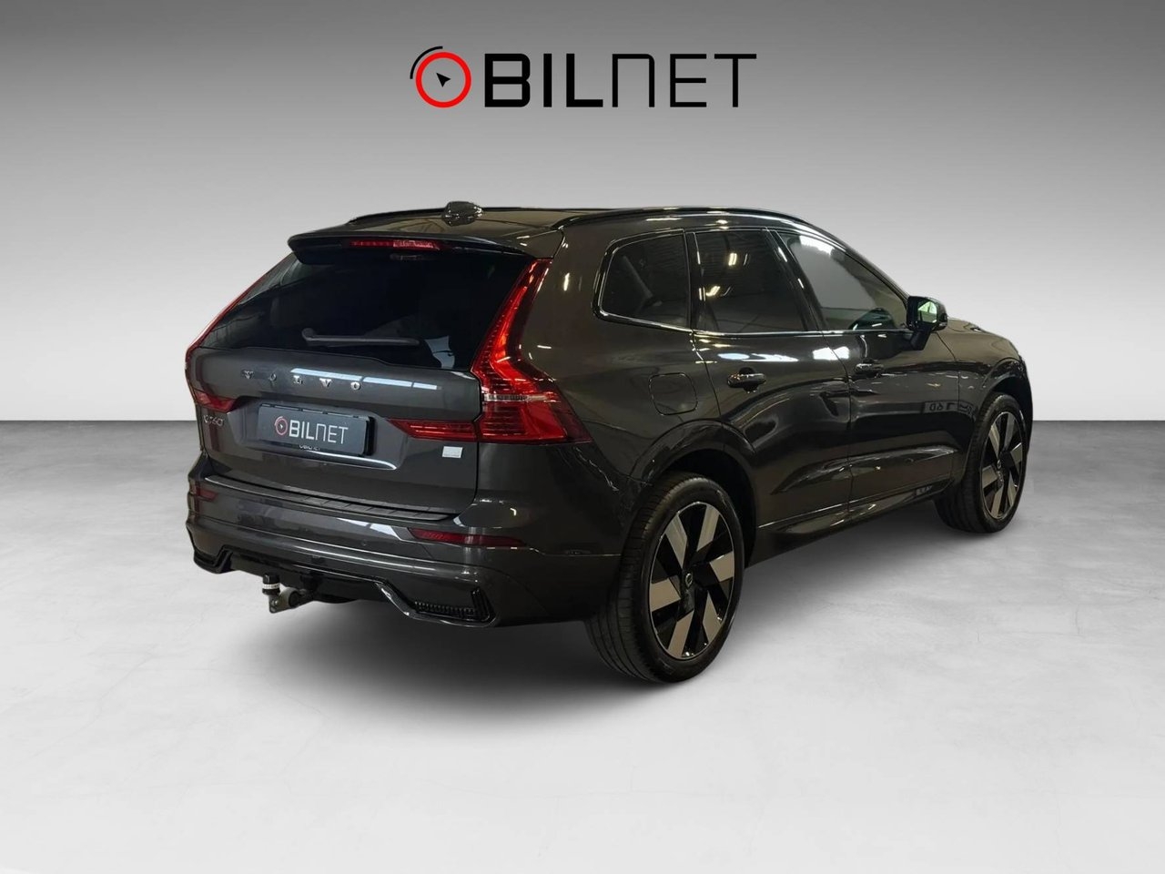 Volvo XC60 2023, bild 2/10