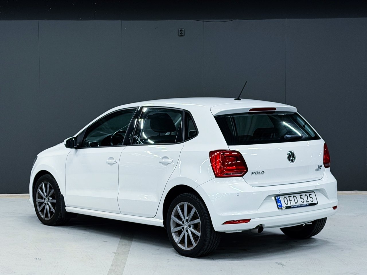 Volkswagen Polo 2017, bild 2/10