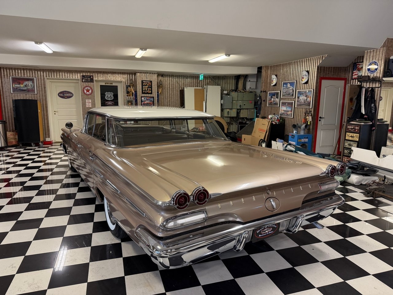Pontiac Bonneville
