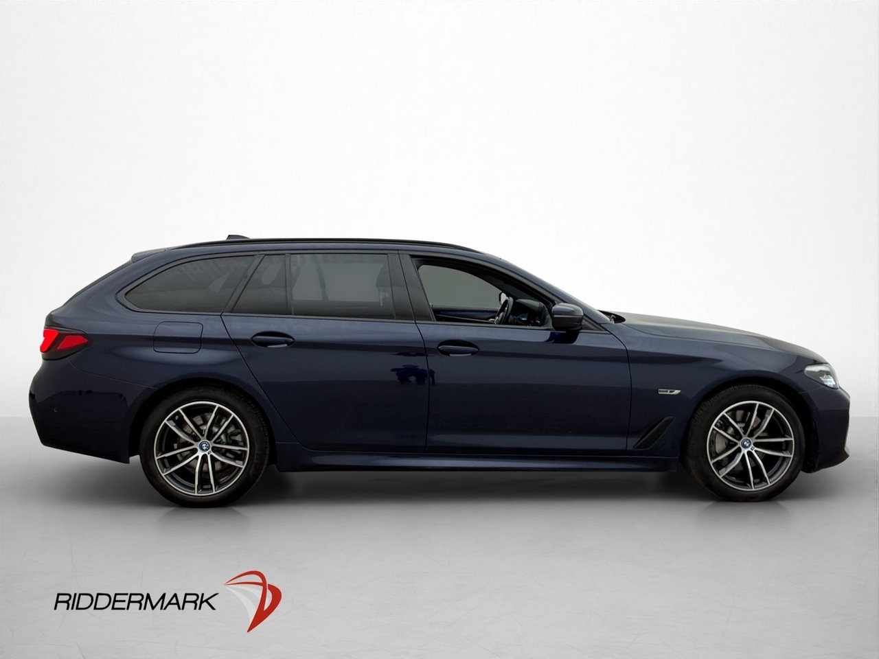 BMW 530 e xDrive 292hk M Sport Skinn 2023, bild 4/38