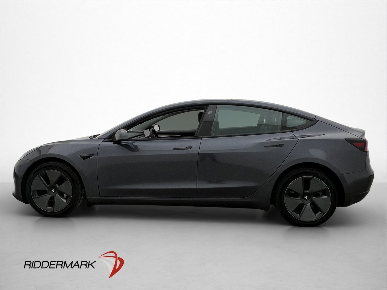 Tesla Model 3 Long Range AWD Svensksåld 2022, kuva 5/33