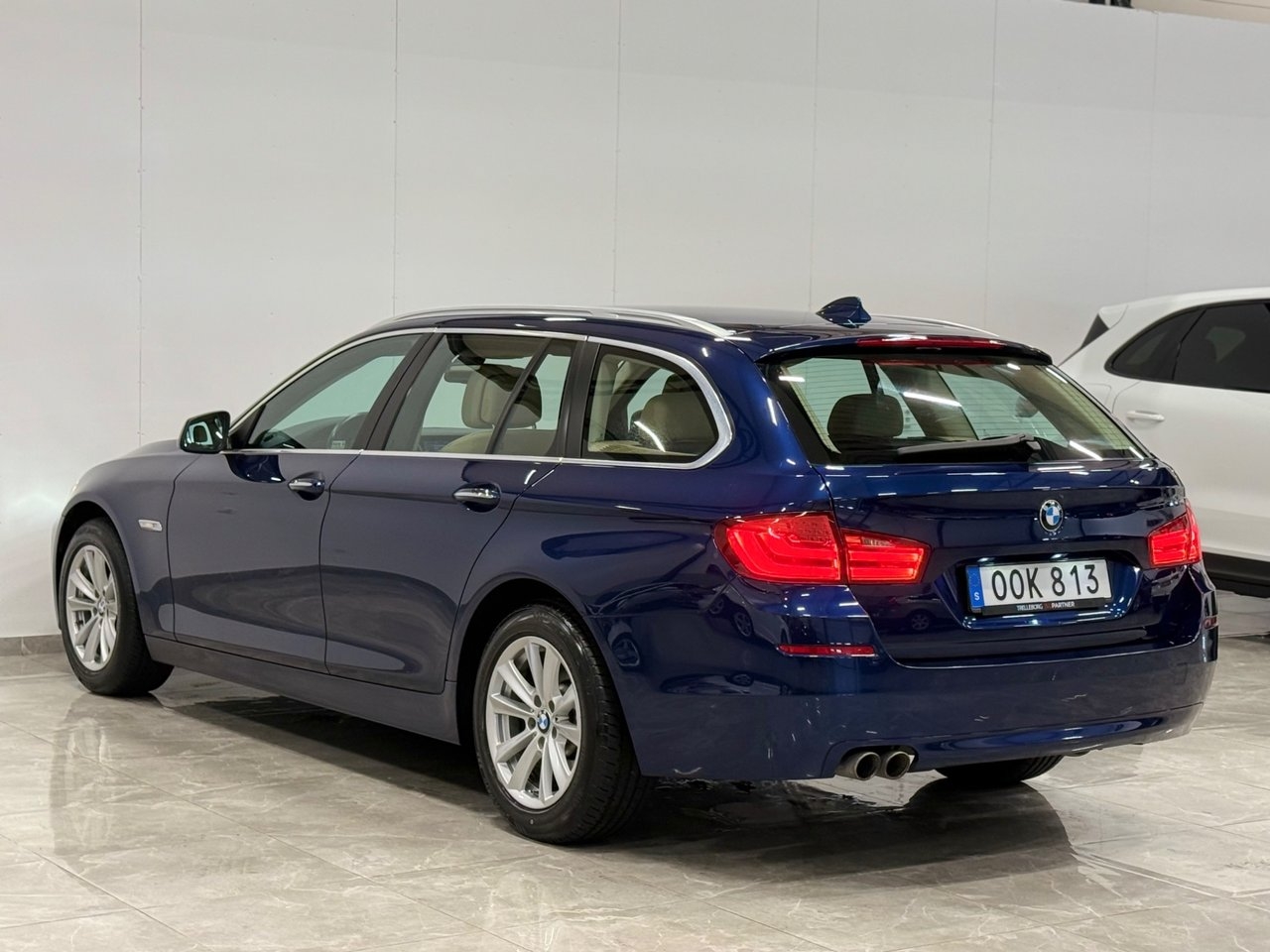 BMW 520 d Touring Steptronic 2012, bild 3/10