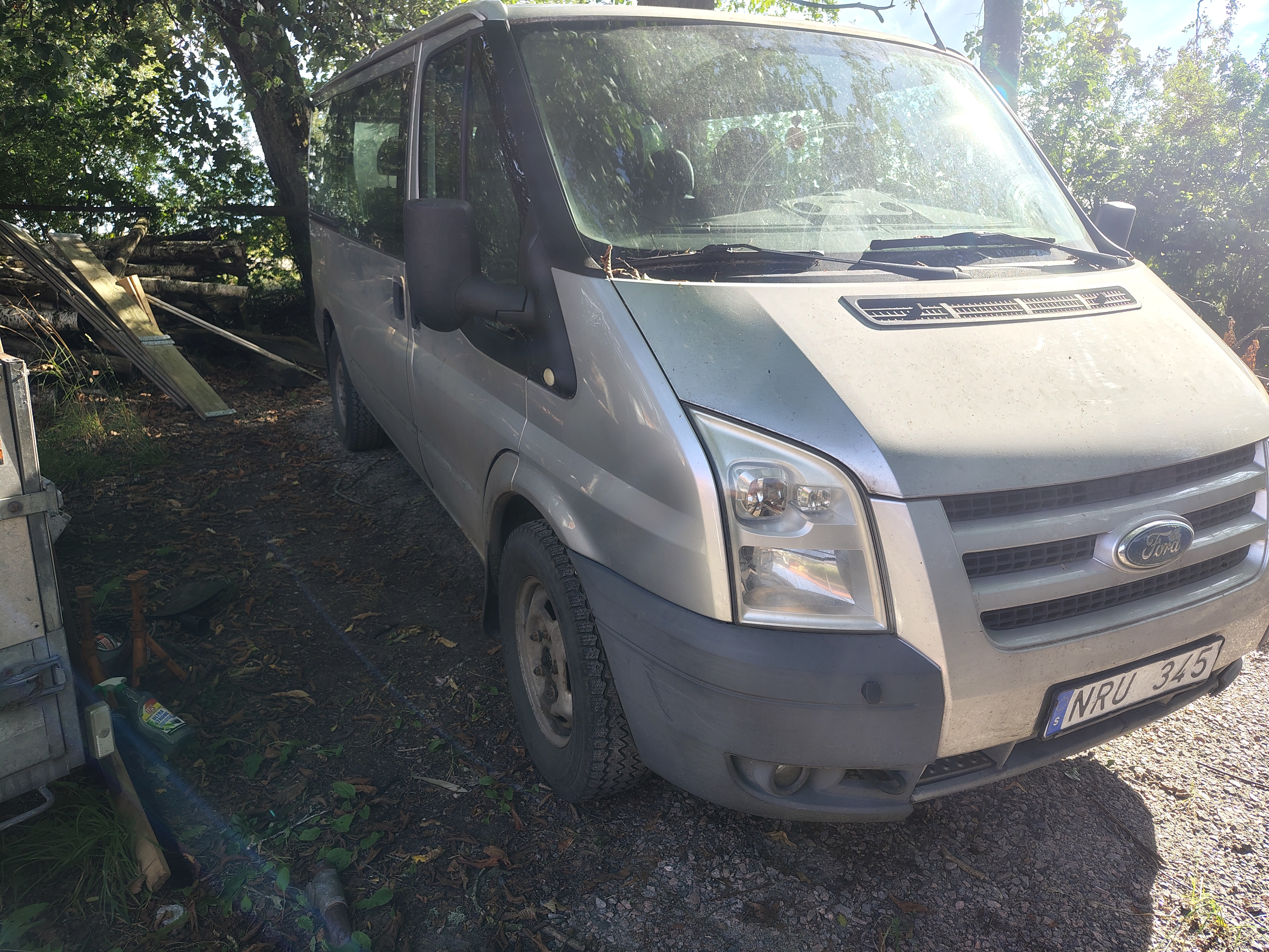 Ford Transit T300 Kombi 2.2 TDCi Manuell 2010, bild 4/7