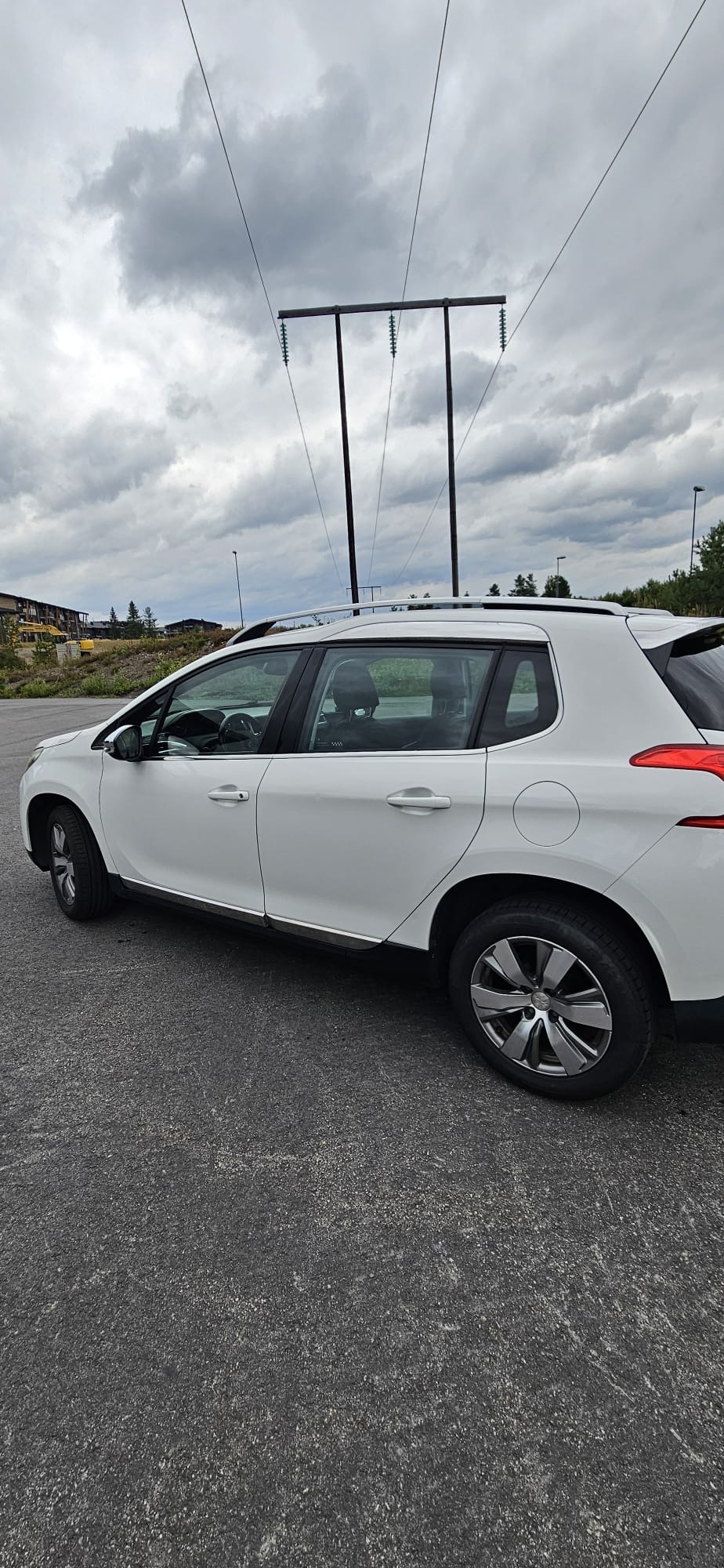 Peugeot 2008 1.6 VTi Manuell 2013, bild 4/10