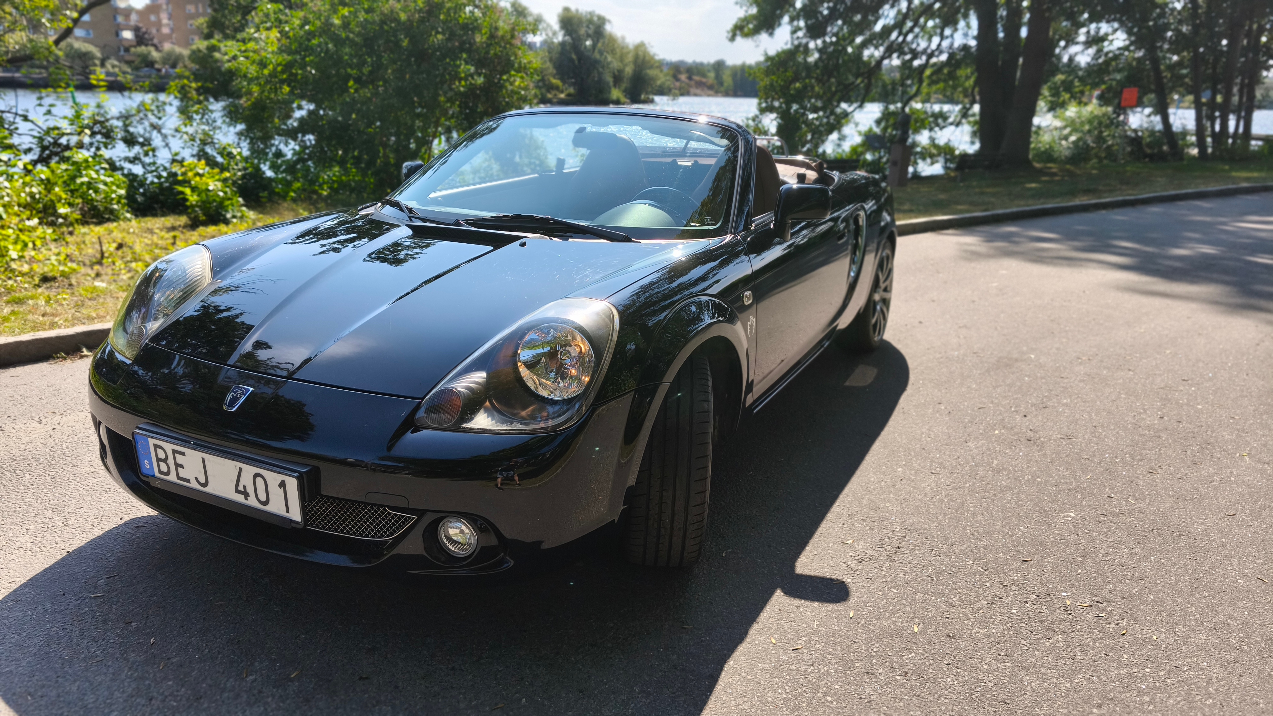 Toyota MR2