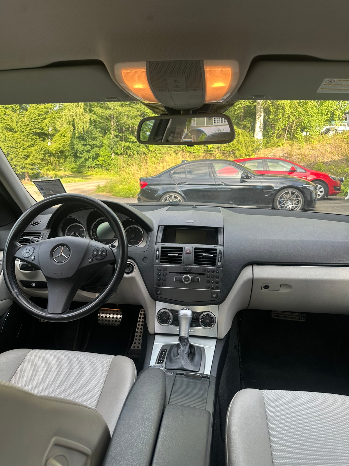 Mercedes-Benz C 2011, kuva 7/9
