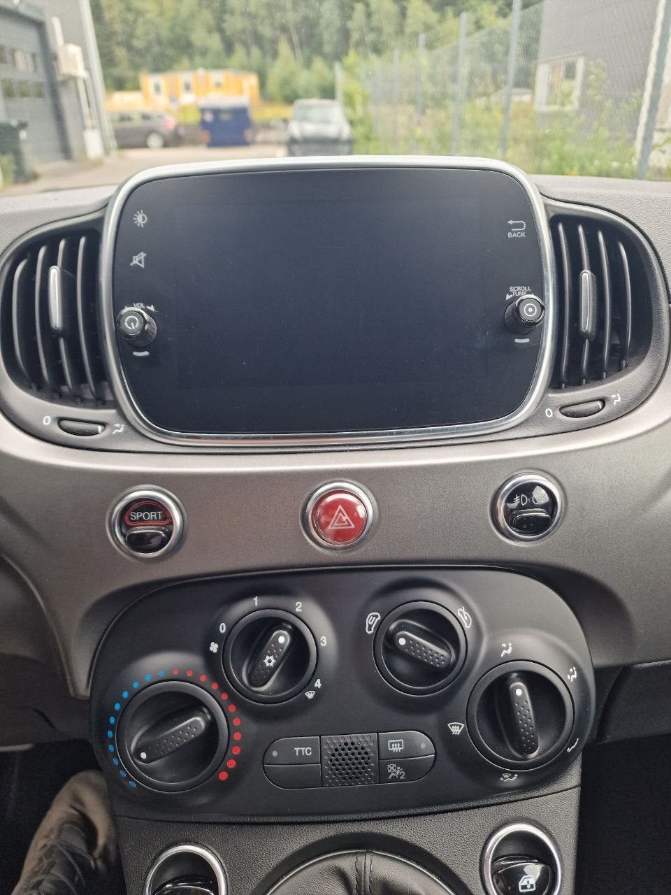 Abarth 595 1.4 T-JET 16V Manuell 2019, photo 6/6