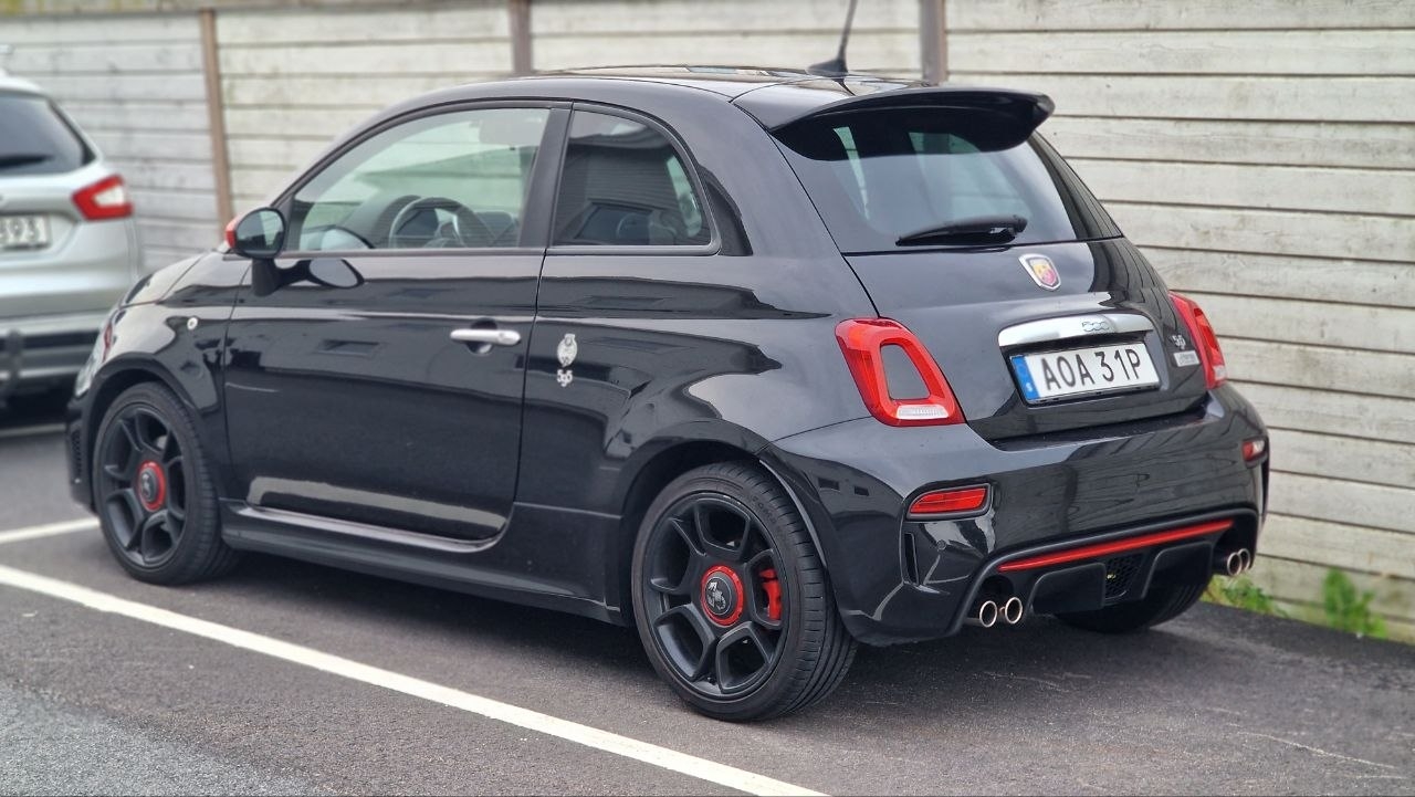 Abarth 595 1.4 T-JET 16V Manuell 2019, photo 2/6