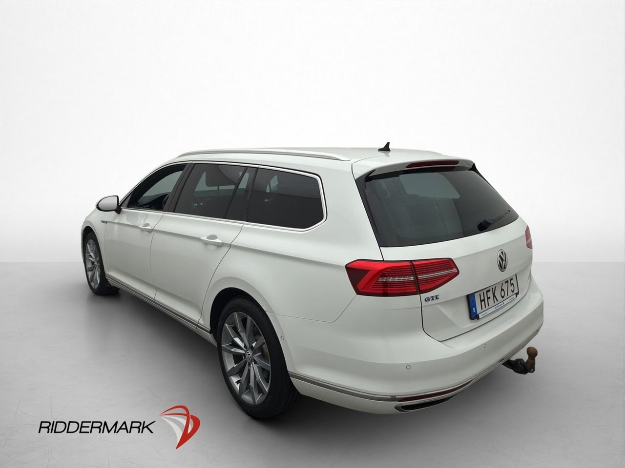 Volkswagen Passat 2017, photo 5/30