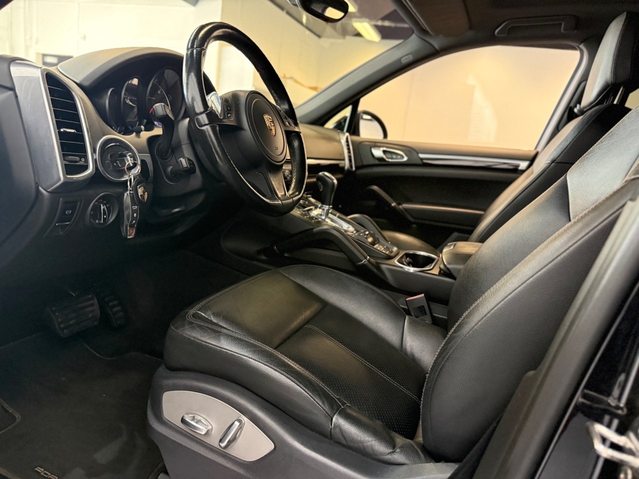 Porsche Cayenne 2014, photo 6/10