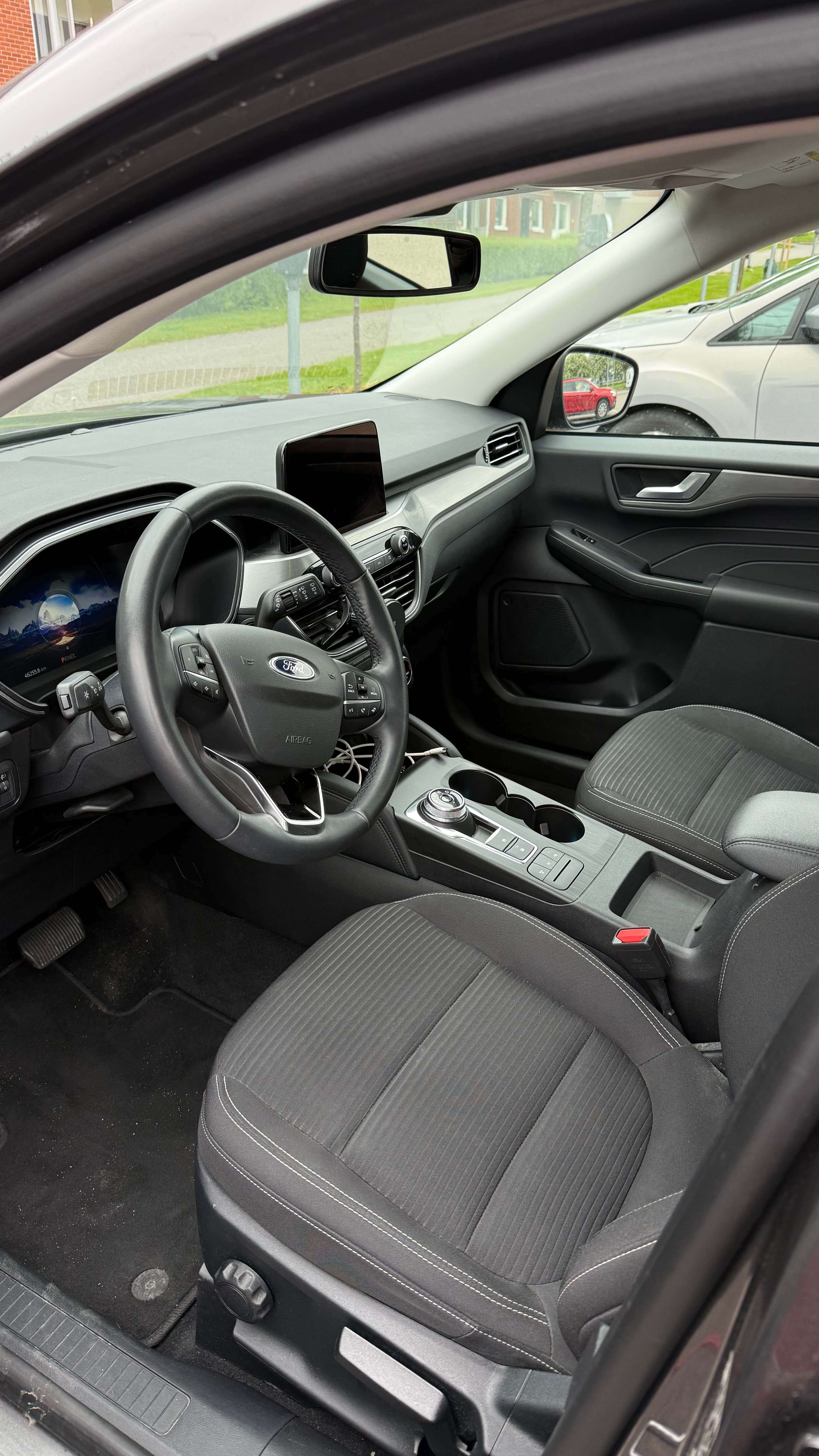Ford Kuga Plug-In Hybrid E-CVT 2023, bild 7/7