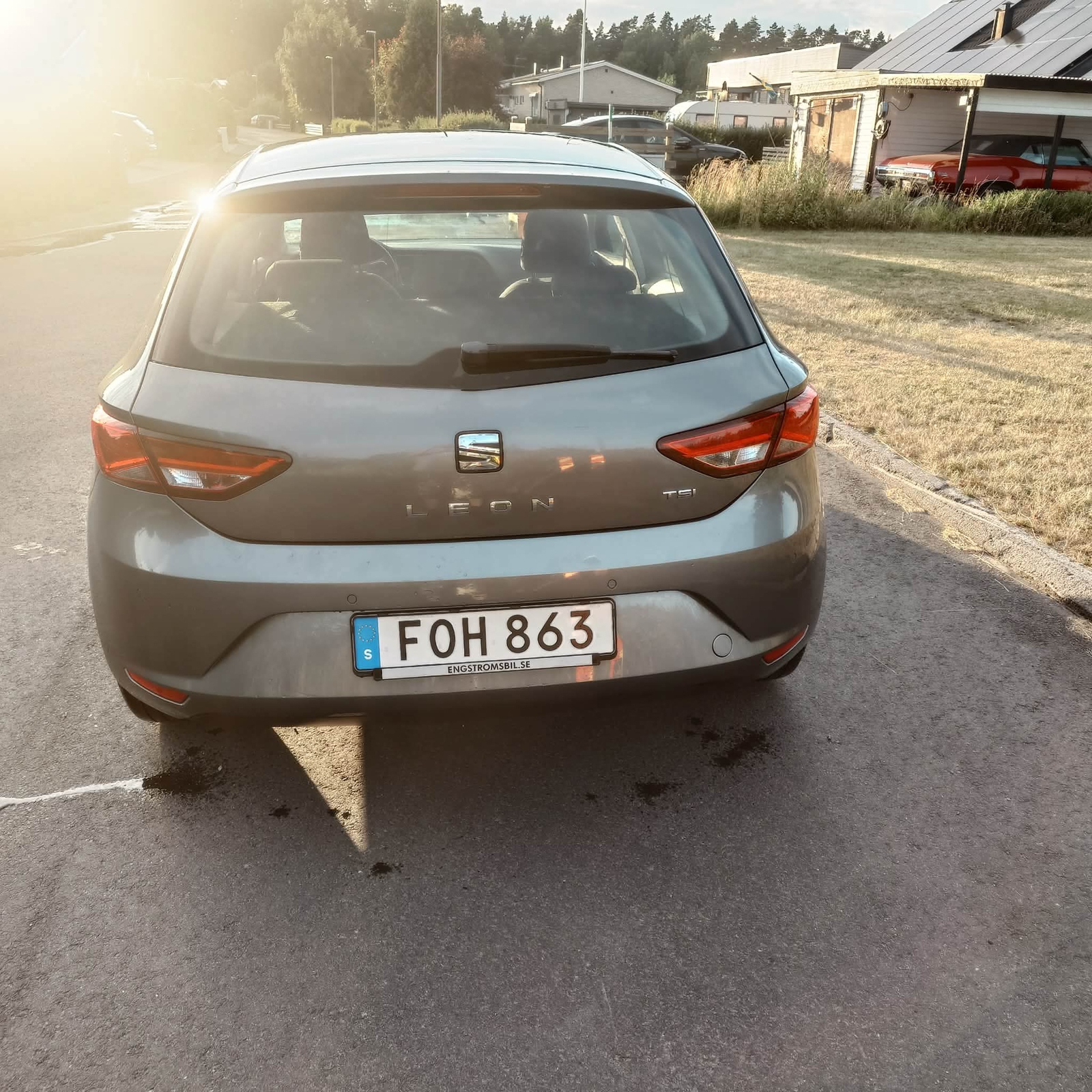Seat Leon 1.2 TSI 2015, photo 4/8