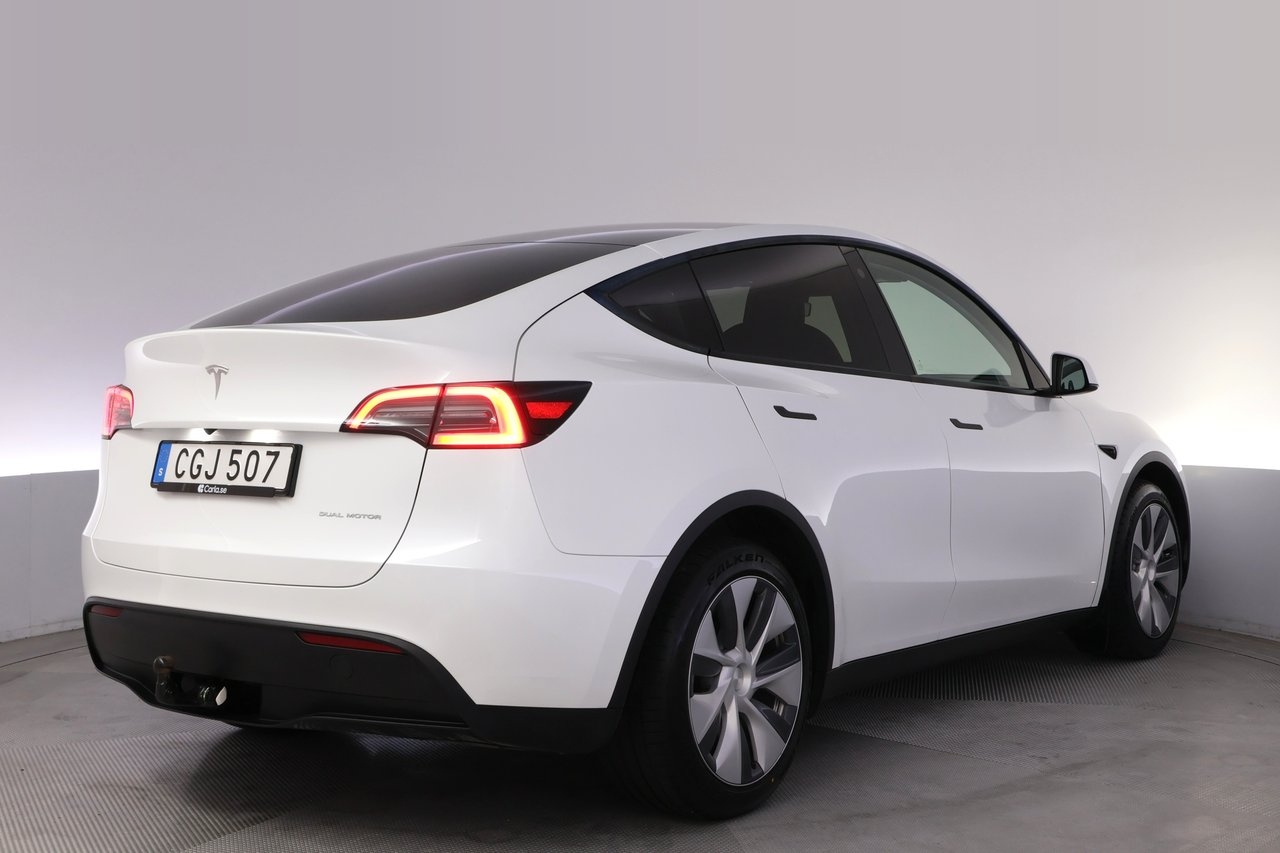 Tesla Model Y 2024, kuva 5/10