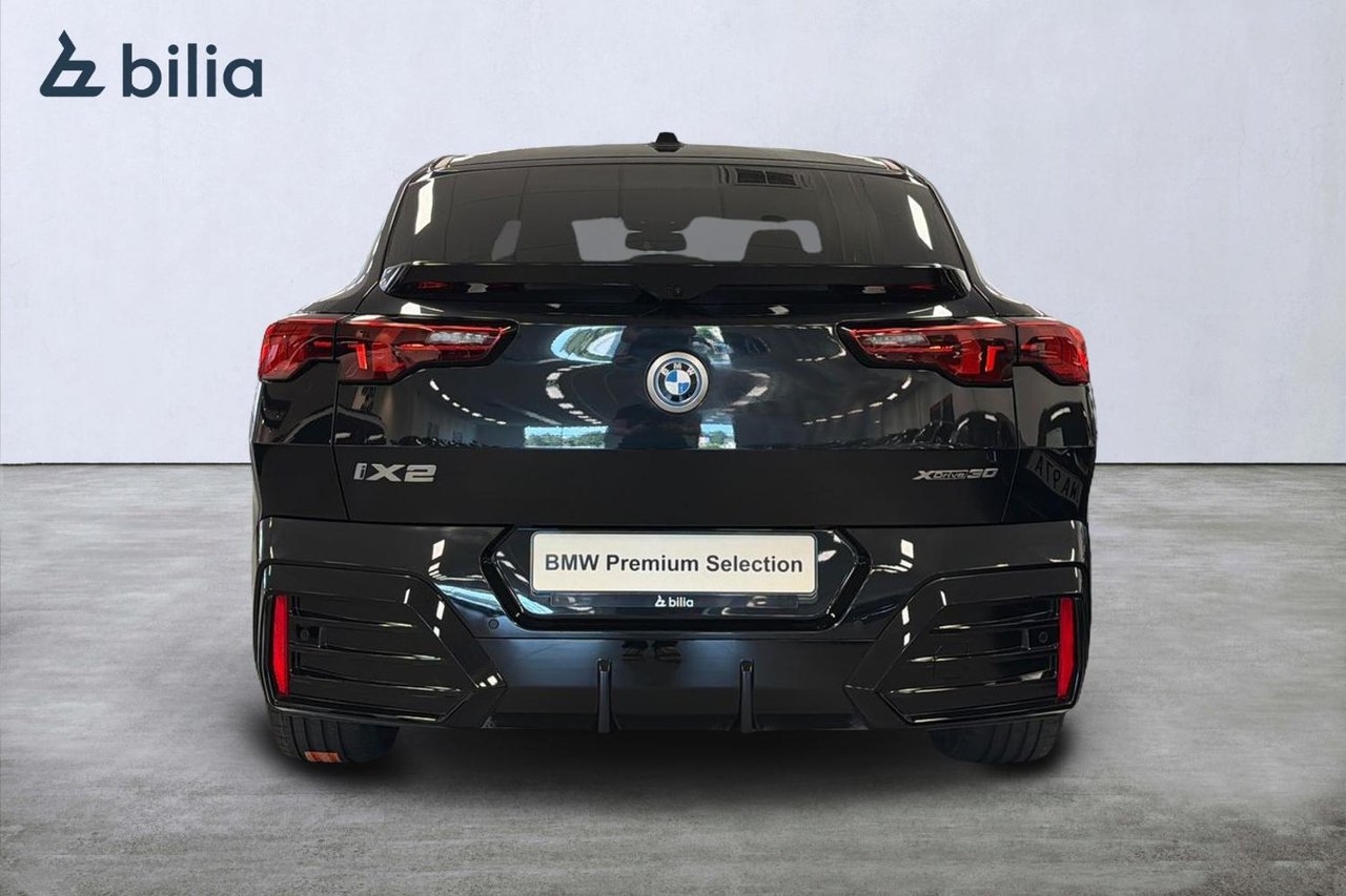 BMW iX2 xDrive 30 M-sport 2026, bild 4/10